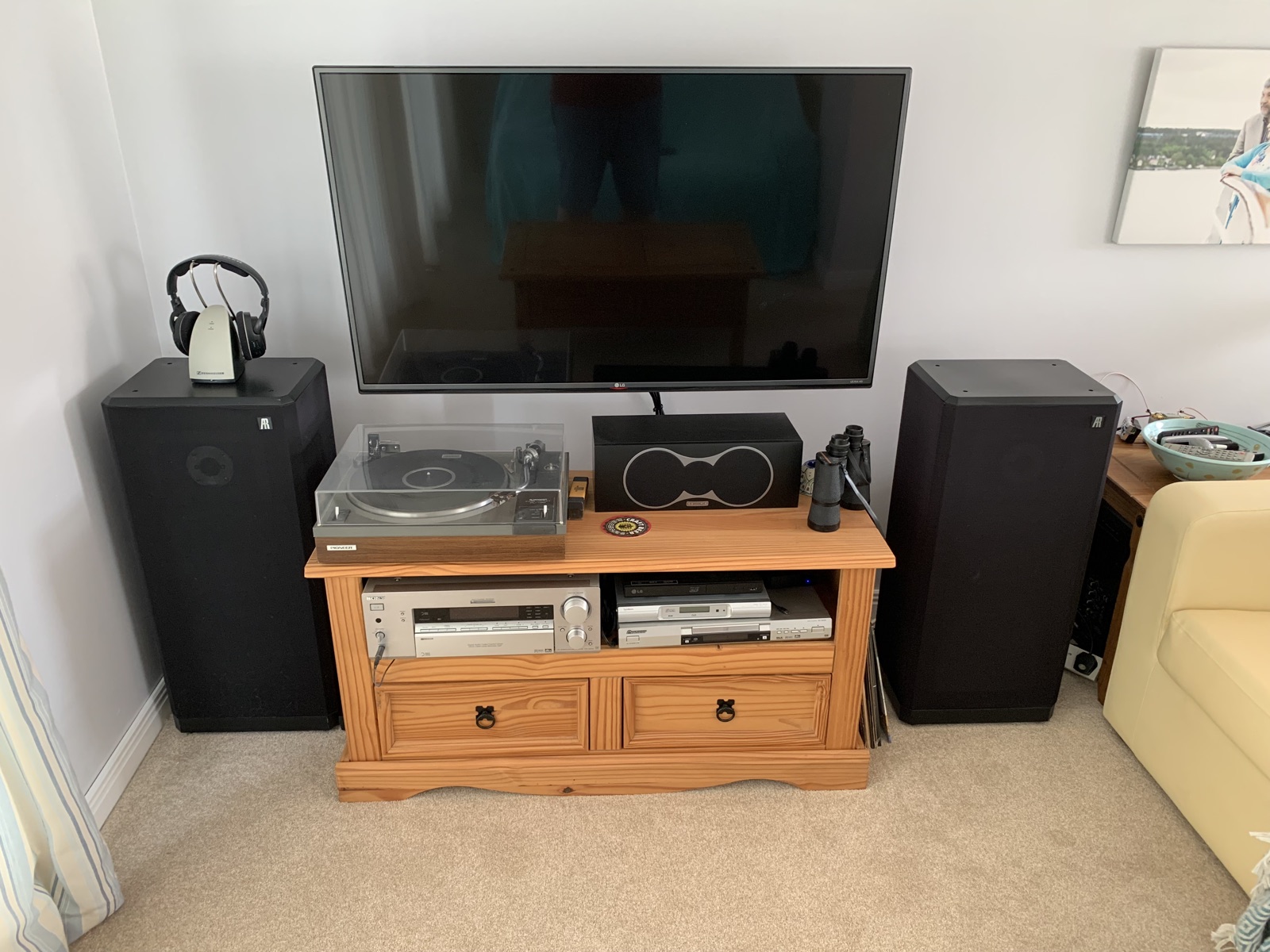 The hi-fi system